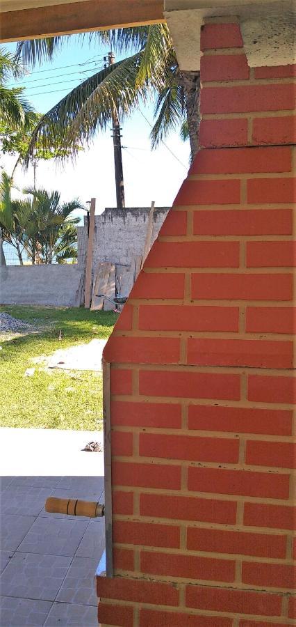 Casa Beira-Mar 10 pessoas 3 Suítes Térreo - A única realmente Pé na Areia Caraguatatuba Extérieur photo